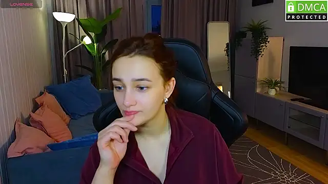 Sinty Noria online show from February 20, 1:02 am