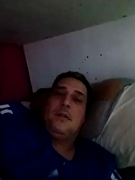 cesar and macarena online show from March 4, 10:38 pm