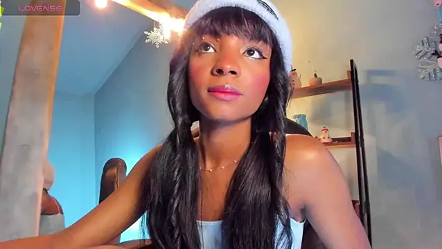 Snapshot of alikahouston4 chatting on December 3, 3:52 am alikahouston4 online show from December 3, 3:52 am