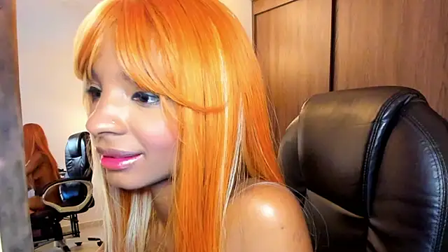 Snapshot of alikahouston4 chatting on February 1, 9:21 am alikahouston4 online show from February 1, 9:21 am