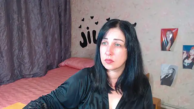 JillStevens online show from October 7, 6:49 pm