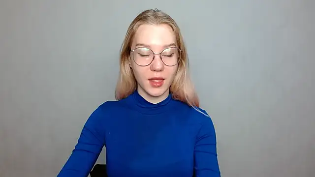 cindi hot online show from January 18, 9:34 am