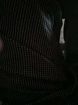 Snapshot of 1ninefellababy chatting on December 15, 2:59 pm 1ninefellababy online show from December 15, 2:59 pm