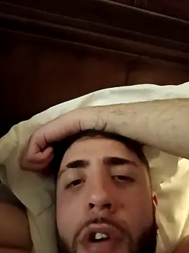 Snapshot of 1ninefellababy chatting on March 10, 9:51 pm 1ninefellababy online show from March 10, 9:51 pm