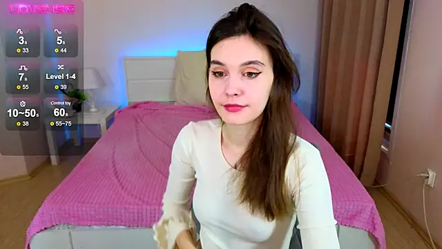 SusieMorris online show from March 22, 1:54 am