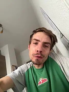 Snapshot of KidoXVII chatting on December 1, 11:48 am KidoXVII online show from December 1, 11:48 am