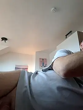 Milkasahne64 online show from November 1, 10:28 am