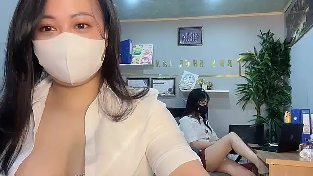 Snapshot of Bamboo_Swetie chatting on December 3, 5:20 am Bamboo Swetie online show from December 3, 5:20 am