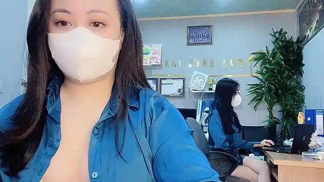 Snapshot of Bamboo_Swetie chatting on December 20, 2:27 pm Bamboo Swetie online show from December 20, 2:27 pm