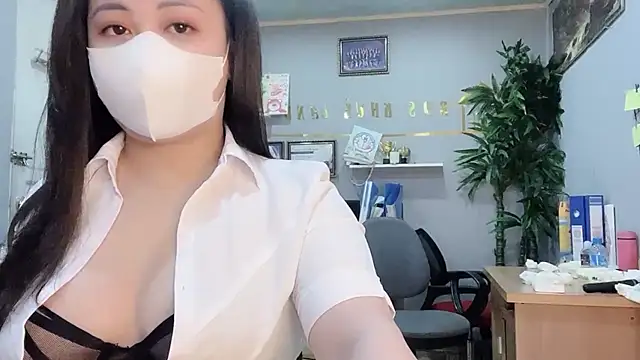 Snapshot of Bamboo_Swetie chatting on January 24, 3:02 pm Bamboo Swetie online show from January 24, 3:02 pm