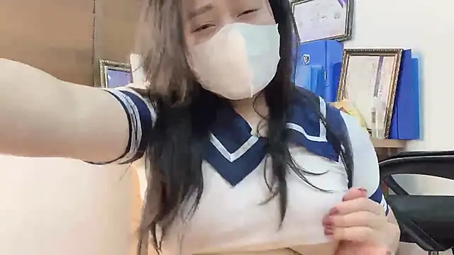 Snapshot of Bamboo_Swetie chatting on February 23, 6:01 pm Bamboo Swetie online show from February 23, 6:01 pm