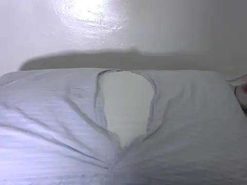 Snapshot of dark_sugar404 chatting on February 23, 5:29 pm dark sugar404 online show from February 23, 5:29 pm