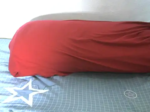 Snapshot of dark_sugar404 chatting on March 9, 6:54 pm dark sugar404 online show from March 9, 6:54 pm