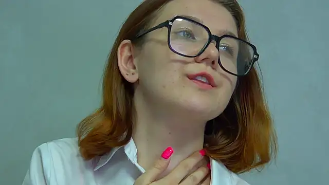 LessySmith online show from April 5, 4:42 am