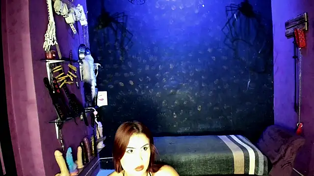 Snapshot of Alexa_Slave chatting on January 28, 8:58 pm Alexa Slave online show from January 28, 8:58 pm