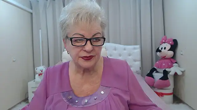 KayleSmoll online show from March 3, 7:42 pm