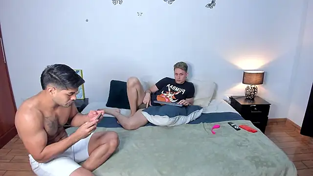 Luciano and Marlon online show from February 26, 1:52 pm