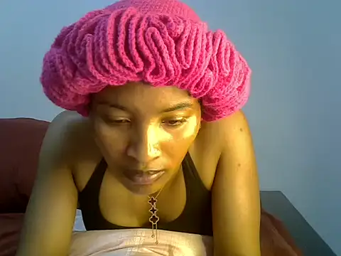 cute-alexis online show from November 23, 1:22 pm