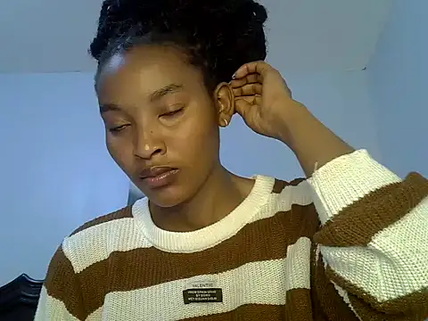Snapshot of cute-alexis chatting on May 9, 2:17 am cute-alexis online show from May 9, 2:17 am