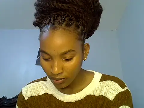 Snapshot of cute-alexis chatting on May 14, 8:37 pm cute-alexis online show from May 14, 8:37 pm