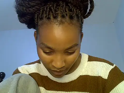 Snapshot of cute-alexis chatting on May 15, 9:38 am cute-alexis online show from May 15, 9:38 am