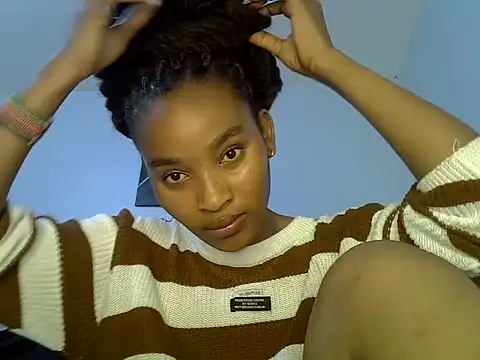Snapshot of cute-alexis chatting on May 25, 9:48 am cute-alexis online show from May 25, 9:48 am