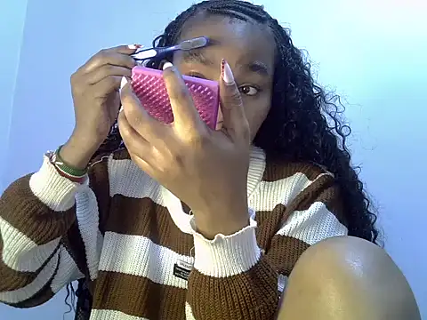 Snapshot of cute-alexis chatting on June 2, 9:44 am cute-alexis online show from June 2, 9:44 am