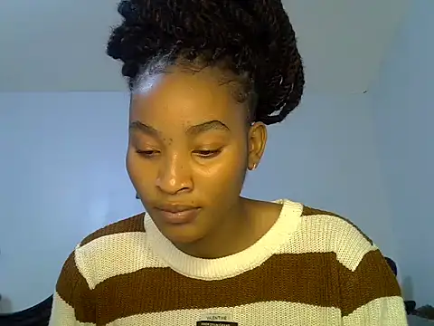Snapshot of cute-alexis chatting on June 13, 11:52 am cute-alexis online show from June 13, 11:52 am
