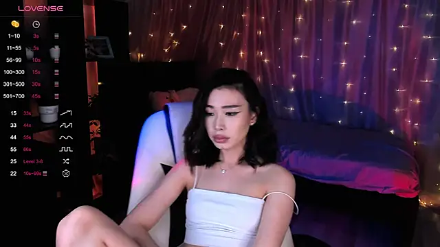 Snapshot of sensualily chatting on December 26, 9:37 pm sensualily online show from December 26, 9:37 pm