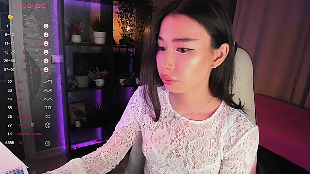 Snapshot of sensualily chatting on September 14, 4:28 pm sensualily online show from September 14, 4:28 pm