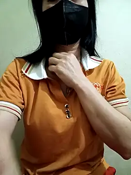 Snapshot of YunLem chatting on March 17, 2:34 pm YunLem online show from March 17, 2:34 pm