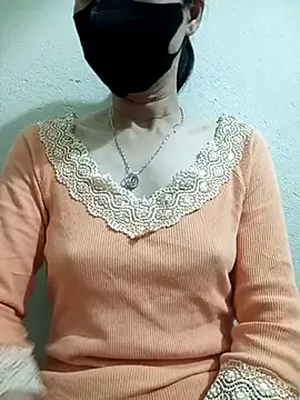 Snapshot of YunLem chatting on March 19, 8:01 am YunLem online show from March 19, 8:01 am