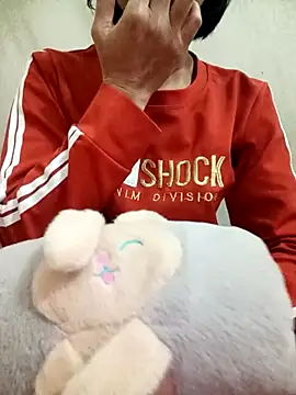 Snapshot of YunLem chatting on November 30, 1:04 pm YunLem online show from November 30, 1:04 pm