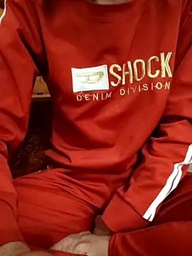 Snapshot of YunLem chatting on December 19, 12:56 pm YunLem online show from December 19, 12:56 pm