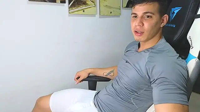 Ethanstill1 online show from January 28, 3:25 am