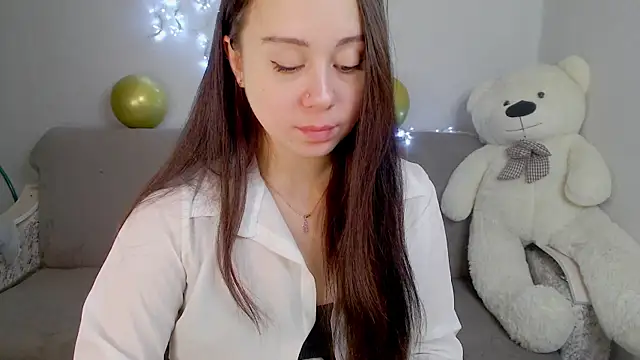 AlinaWett online show from September 15, 2:00 am