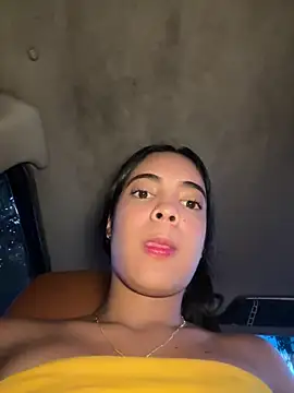 NAUGHTY LITTLE 18 online show from March 26, 10:15 pm