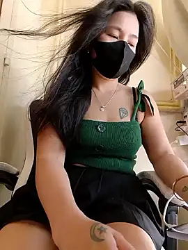 lyna bl online show from March 3, 9:00 am