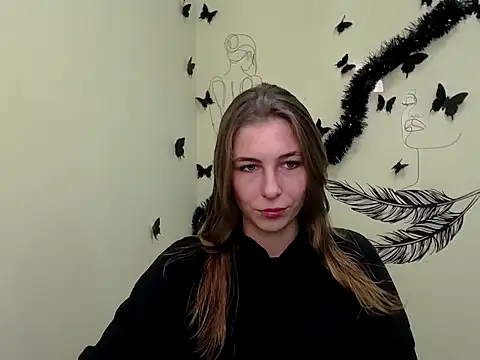 Snapshot of StrangerGi chatting on December 21, 12:59 pm StrangerGi online show from December 21, 12:59 pm