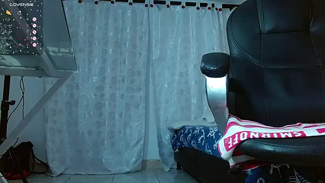 Matthew Boy  online show from January 28, 10:45 am