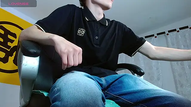 Matthew Boy  online show from February 23, 4:28 am