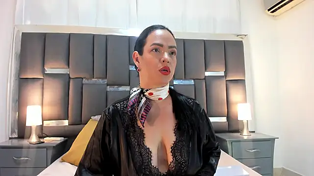 Snapshot of talivega chatting on February 5, 5:09 pm talivega online show from February 5, 5:09 pm
