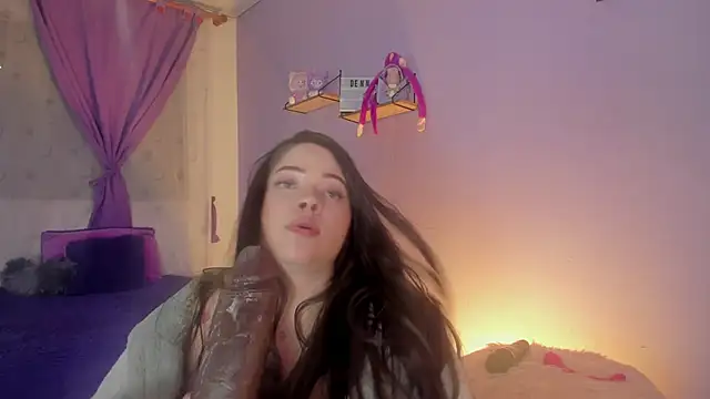 Snapshot of dennisbonnet_ chatting on September 18, 5:53 am dennisbonnet  online show from September 18, 5:53 am