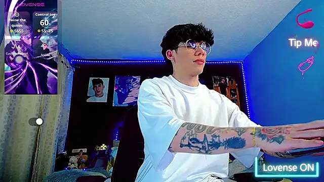 Snapshot of thiagomurphyy chatting on November 20, 3:28 am thiagomurphyy online show from November 20, 3:28 am