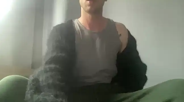 Snapshot of pancer92 chatting on January 1, 12:55 pm pancer92 online show from January 1, 12:55 pm