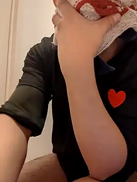 Snapshot of RYOTA8888888888 chatting on December 5, 2:53 am RYOTA8888888888 online show from December 5, 2:53 am