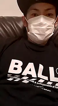 Snapshot of RYOTA8888888888 chatting on December 25, 2:45 pm RYOTA8888888888 online show from December 25, 2:45 pm