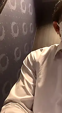 Snapshot of RYOTA8888888888 chatting on February 17, 7:15 am RYOTA8888888888 online show from February 17, 7:15 am