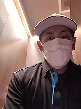 Snapshot of RYOTA8888888888 chatting on March 12, 1:25 am RYOTA8888888888 online show from March 12, 1:25 am