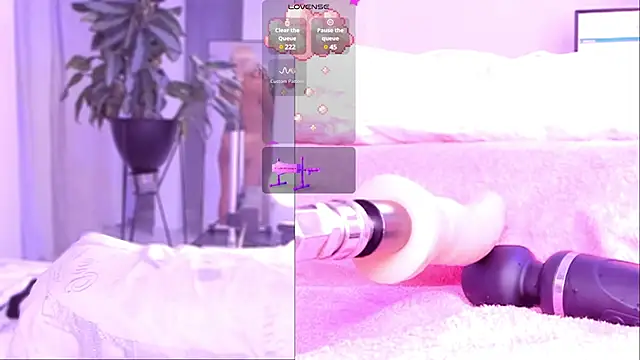 revy blacck online show from February 8, 12:49 am